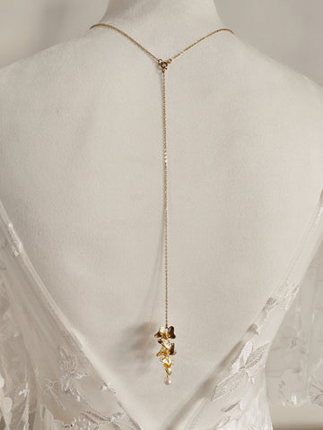 Collier de dos Daphné