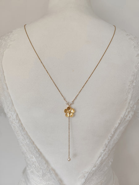 Collier de dos Célia